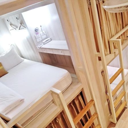 Mariya Lady Hostel Suvarnabhumi Airport Bangkok Exterior foto